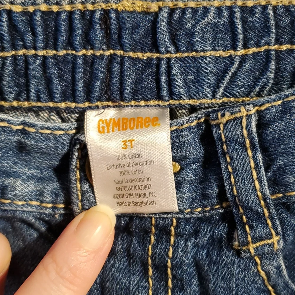 Denim skirt with flower embroidery - Picture 3 of 4